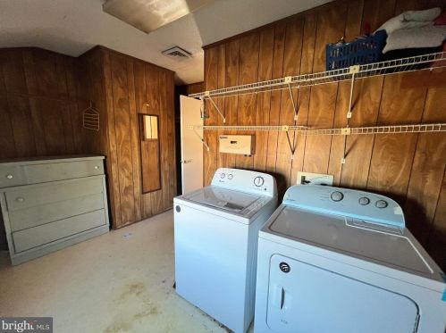 34872 Pyle Center Rd, Frankford DE  19945-3288 exterior