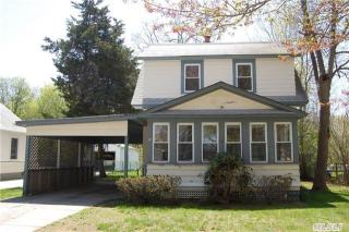 47 Washington Ave, Greenport NY  exterior