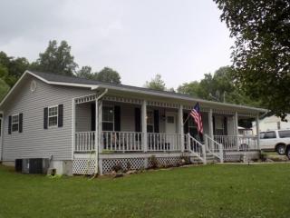 2428 Highway 116, Caryville, TN 37714-3652