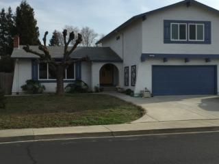 231 Madison Ave, Vacaville, CA 95687-6632