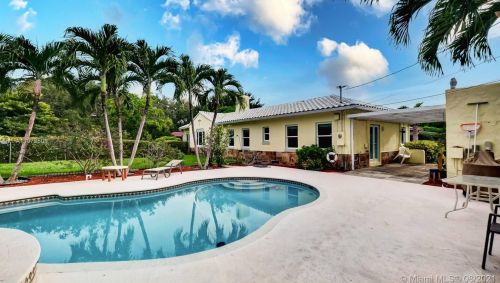 361 102nd St, Miami, FL 33138-2428