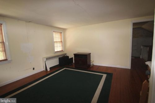 373 Concord Rd, Glen Mills PA  19342-1403 exterior