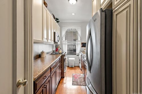 1711 Davidson Ave, Bronx, NY 10453-7828