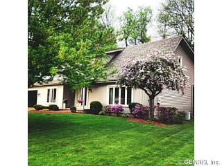 58 Breckenridge Dr, Rochester, NY 14626-3769