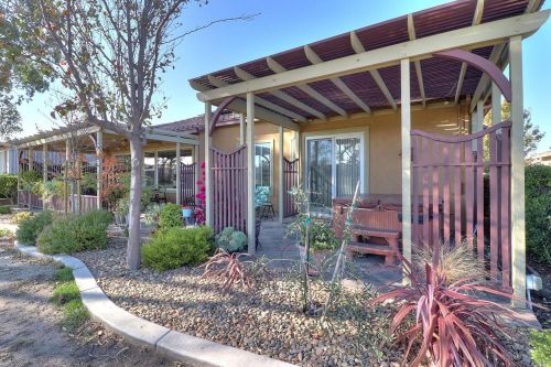 104 Riviera Dr, Rio Vista CA  94571-2243 exterior