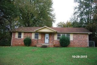 6610 Longview Dr, Murfreesboro, TN 37129-8262
