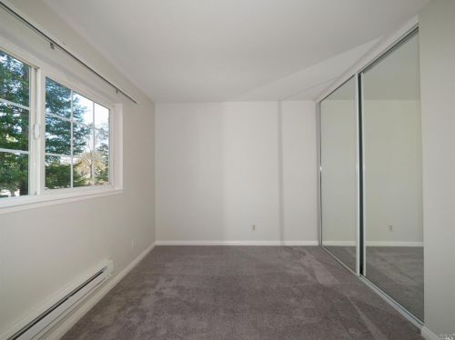 1638 Yardley St, Santa Rosa CA 95403-2397 exterior