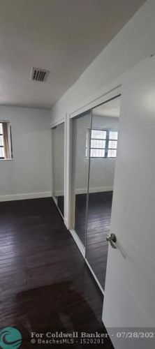 3605 13 Ave, Hialeah FL  33012-4822 exterior