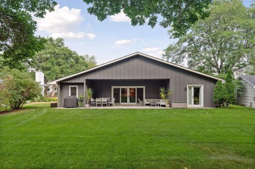 6812 Wooddale Ave, Minneapolis MN  55435-1635 exterior