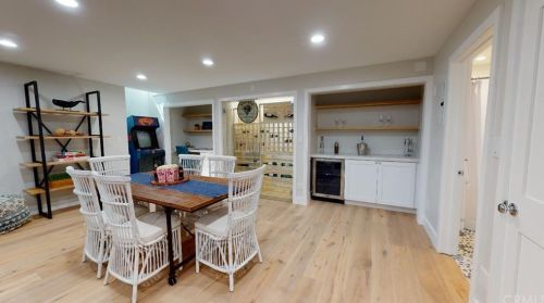 1657 Gates Ave, Manhattan Beach CA  90266-7028 exterior