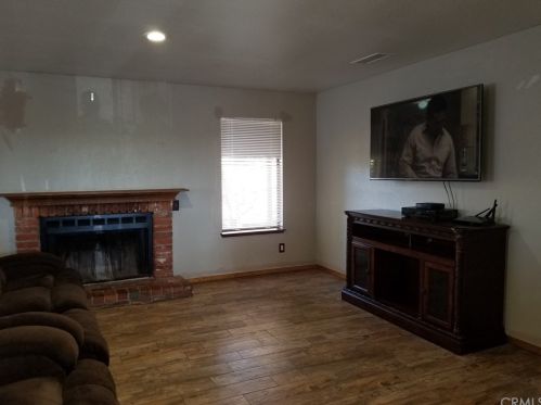1015 Rachel Ln, Lake Nacimiento, CA 93446-3236