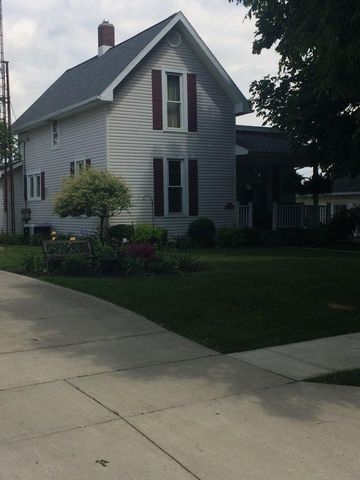 624 Main St, Bluffton, OH 45817-1048
