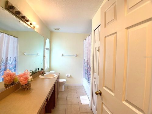 700 Fawn Ridge Dr, Orange City FL  32763-8339 exterior