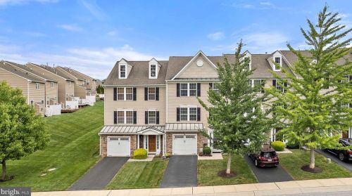 212 Tall Trees Cir, Downingtown, PA 19335-5372