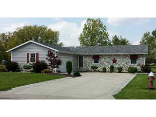 1751 Iroquois Ct, Defiance, OH 43512-3341