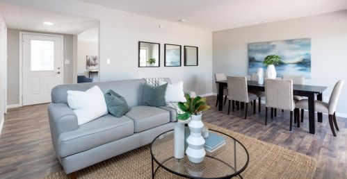 8445 Zeta St, La Mesa CA  91942-2843 exterior