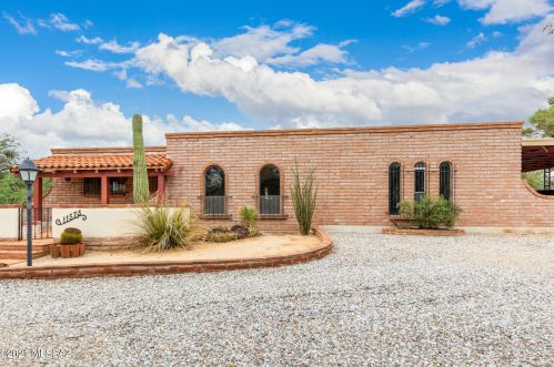 11373 Chuckwagon Cir, Tucson, AZ 85749-9757