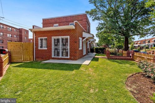 3341 Ames St, Washington DC  20019-1316 exterior