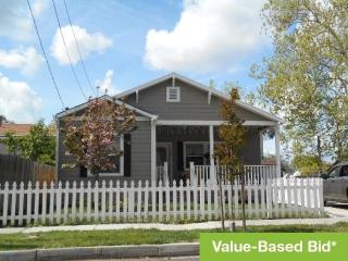 2559 Lexington St, Sacramento, CA 95815-2541