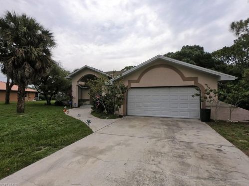 16 Hamilton Ave, Lehigh Acres, FL 33936-1834
