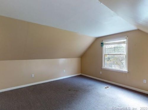 43 James St, Colchester CT  06415-1118 exterior