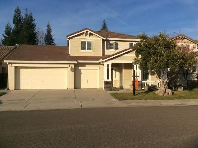 2609 Centerpiece Ct, Riverbank, CA 95367-9532