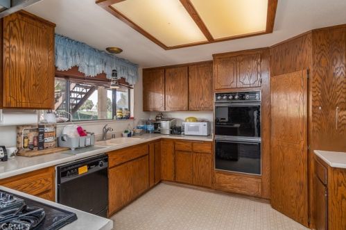 14988 Blue Grass Dr, Helendale CA  92342-7727 exterior