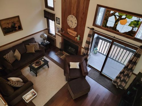 4 Hawthorn Trl, Wisconsin Dells, WI 53965-8849