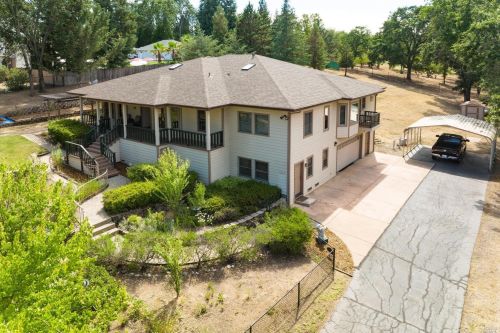 3337 Compton Ave, Lakeport, CA 95453-6848