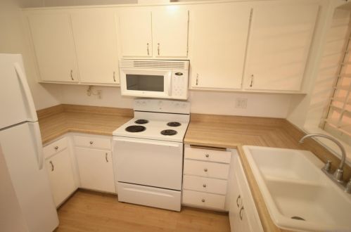 3238 Ashford St, San Diego CA 92111-5006 exterior