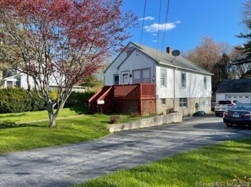 250 Dunham St, Norwich, CT 06360-6134