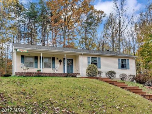 1312 White Oak Rd, Fredericksburg, VA 22405-3566