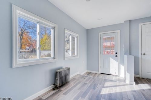 21 Ruth St, Irvington NJ  07111-2526 exterior