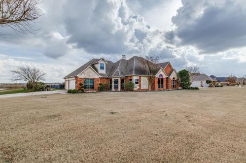3164 Alamosa Dr, Terrell, TX 75160-6813