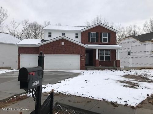 8610 Long Bow Ln, Louisville, KY 40291