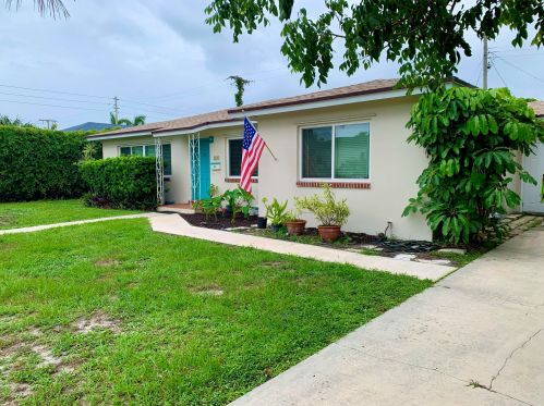 310 Edmor Rd, West Palm Beach, FL 33405-2918