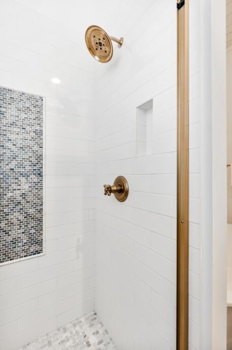 15 Grand Pavilion Dr, Isle Of Palms SC  29451-2800 exterior