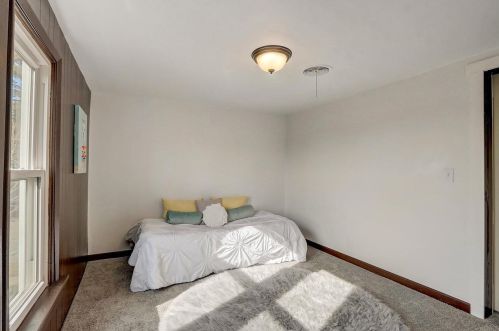 416 Carroll St, Portage WI  53901-1806 exterior