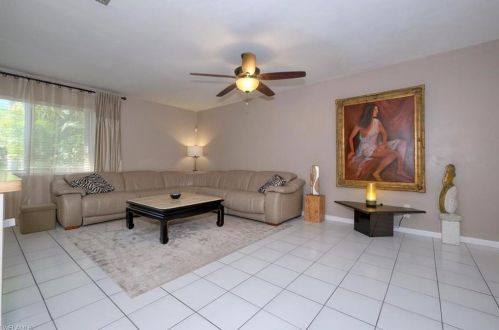 1125 47th Ter, Cape Coral FL  33904-9166 exterior