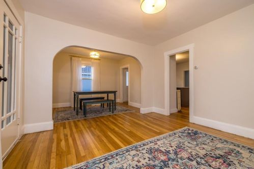 87 Geer Ave, Norwich CT  06360-6831 exterior