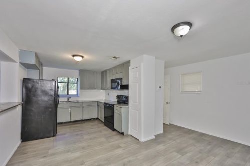 4630 Trouble Creek Rd, New Port Richey, FL 34652-4824