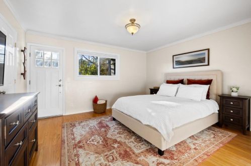 1920 Claremont Dr, San Bruno CA  94066-2716 exterior