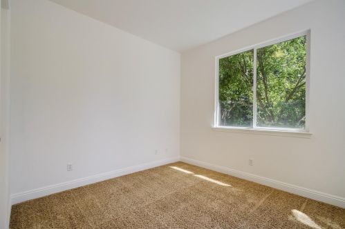 11852 White Rain Way, Rancho Cordova CA  95742-8003 exterior