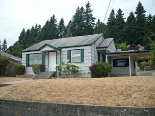149 Cambrian Ave, Bremerton, WA 98312-4008
