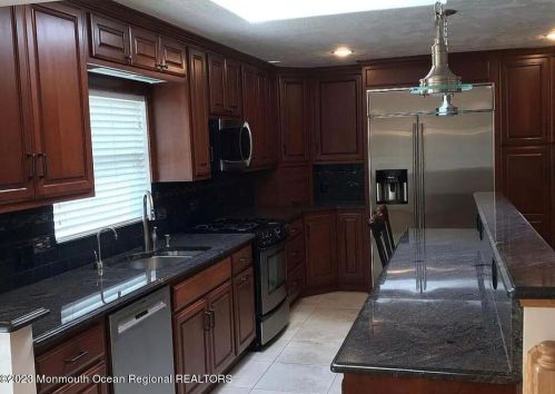 80 Maryland Ave, West Long Branch NJ  07764-1750 exterior