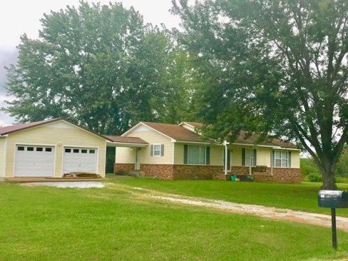 1425 Matthew Ave, Lawrenceburg TN  38464 exterior