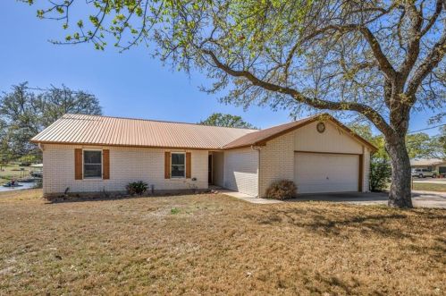 709 Golden Beach Dr, Inks Lake Village, TX 78609-4311