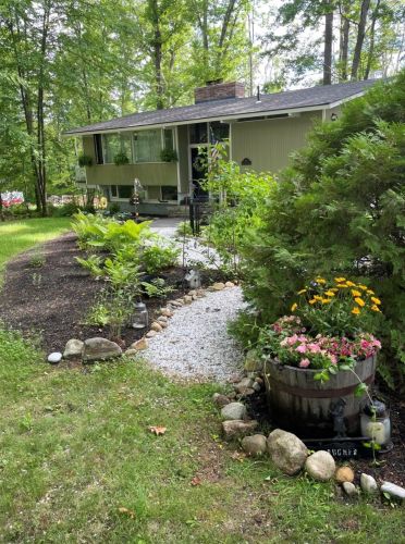 418 Deerpath Ln, Allenstown NH  03275-3213 exterior