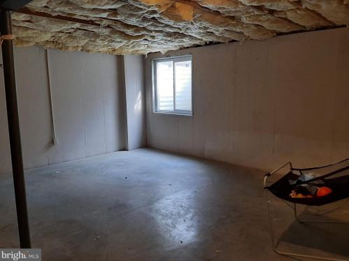 57 Perseverance Ln, Ephrata PA  17522-9159 exterior