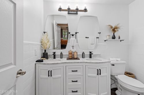 37 Royal Pines Blvd, Beaufort SC  29907-1921 exterior